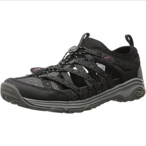 Chaco Women’s Outcross Evo 1 Hiking Shoes